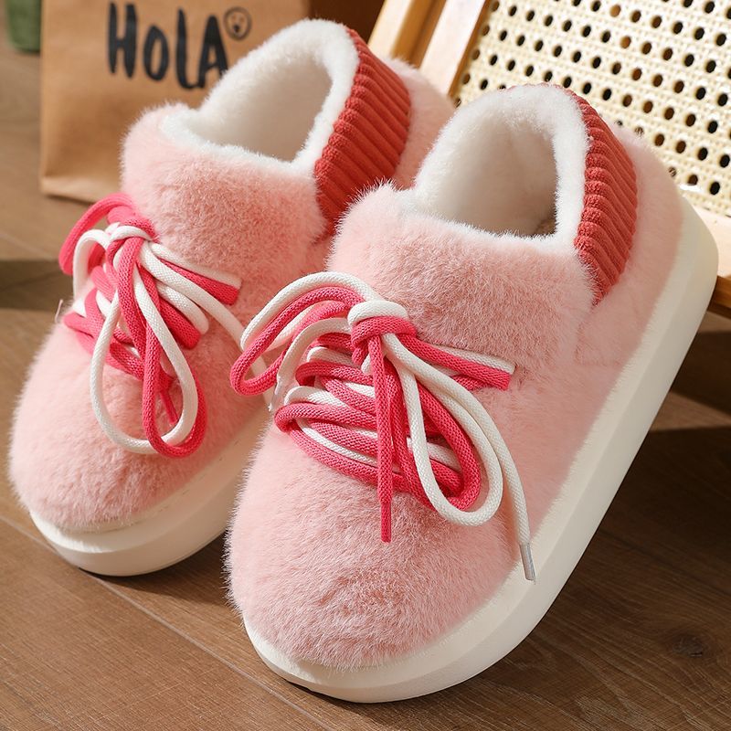Nuove pantofole stereoscopiche - Sewing Cotton recensione e prezzo