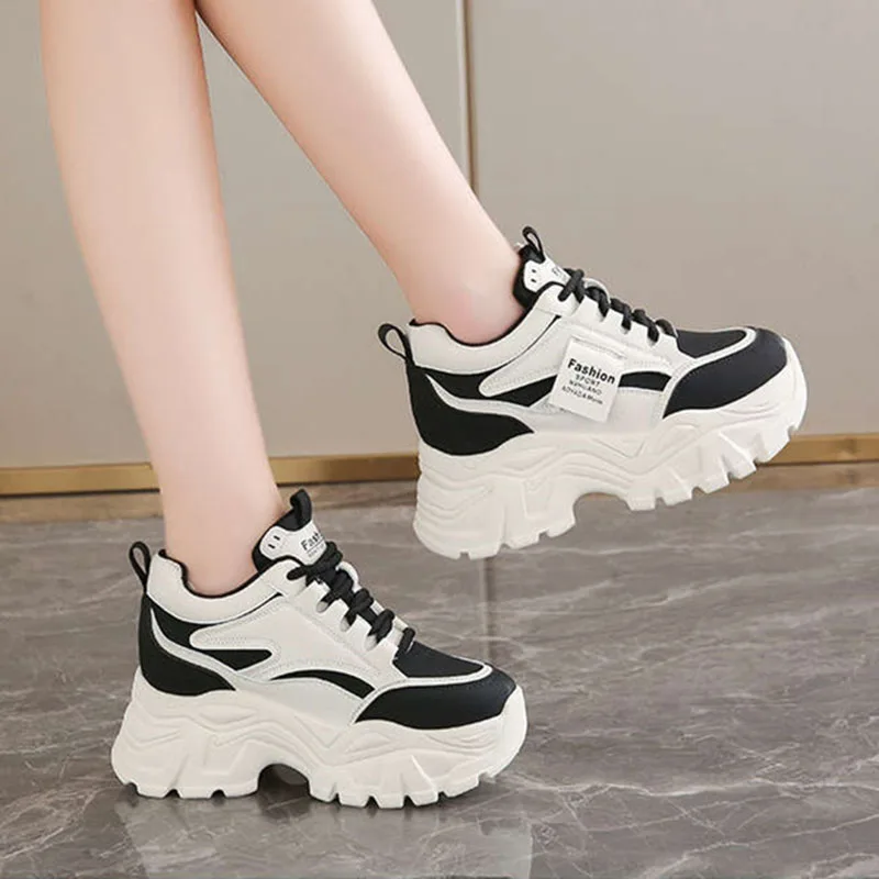 Nuove Sneakers con Piattaforma - Sewing Cotton recensione e prezzo