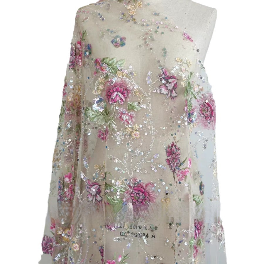 Tessuto in Pizzo di Lusso con  - Textile For Sewing recensione e prezzo