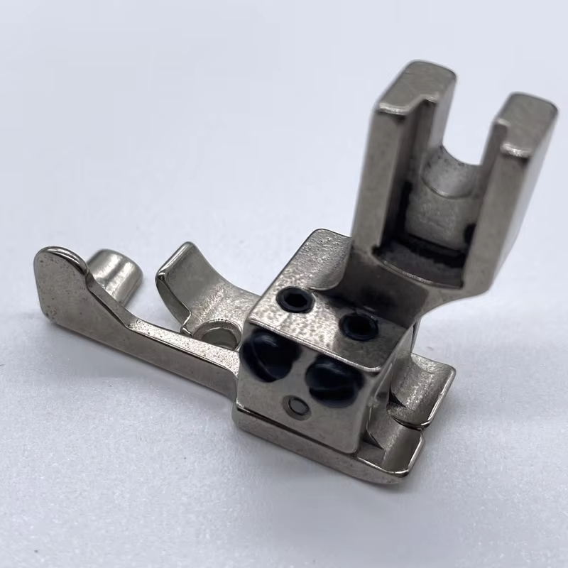Piedino pressore 810 per cappe - Sewing Tt recensione e prezzo